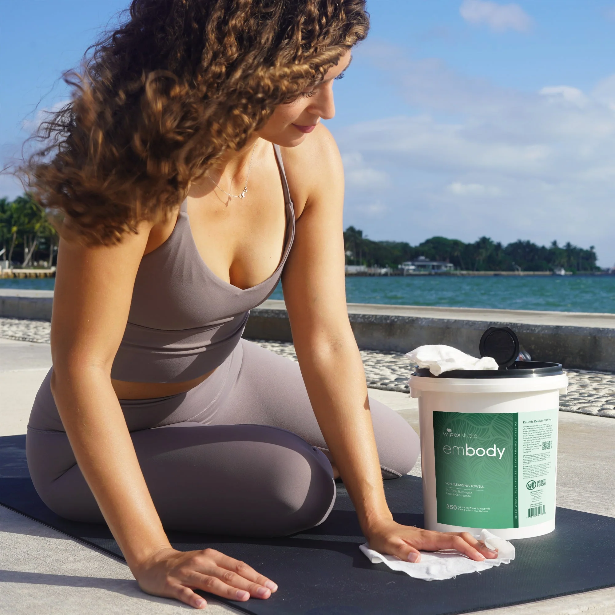 Embody® 225ct Eco Body Wipes – Refill Bucket for Wellness Studios - Image 5