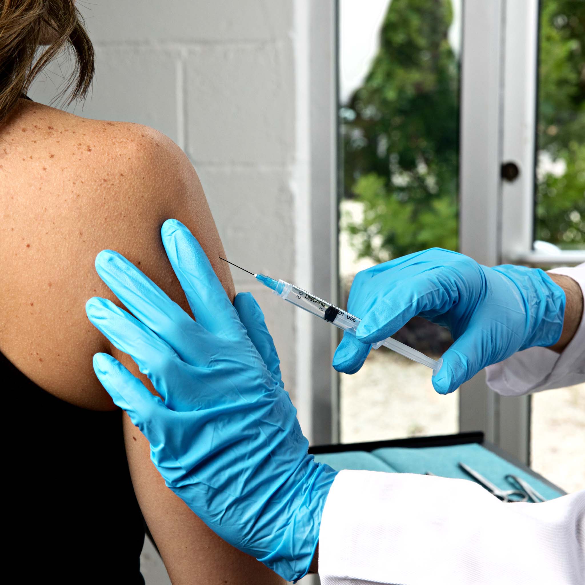 HandCare Blue Nitrile Gloves - Exam Grade, Powder Free (4 Mil), 1,000 Gloves - BOGO 20% OFF - Image 9